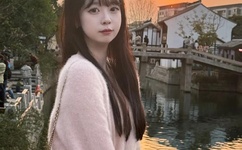 从镜子里看我怎么C你小说阅读